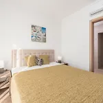Comfort With Swimming Pool And Terrace Sukošan