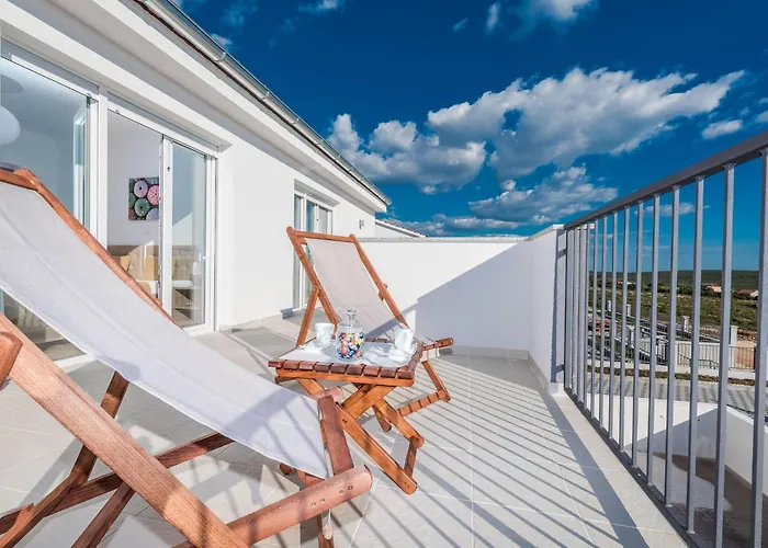 빌라 Comfort With Swimming Pool And Terrace Sukošan