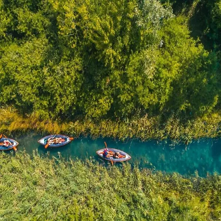 Comfort With Swimming Pool And Terrace Villa