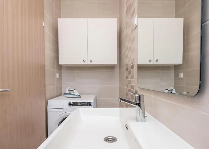 Comfort With Swimming Pool And Terrace