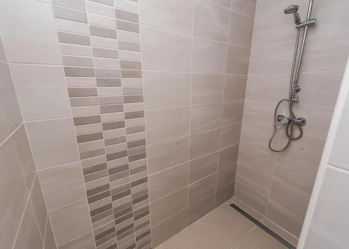 Comfort With Swimming Pool And Terrace *